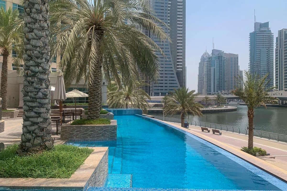 Frank Porter - Bonaire Tower Dubai